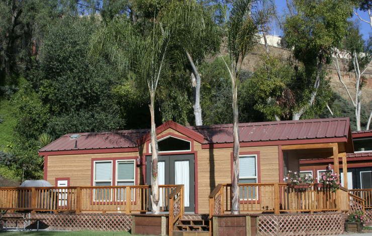 DELUXE CABIN “CAMPING” ON THE RISE AT THE SAN DIEGO KOA